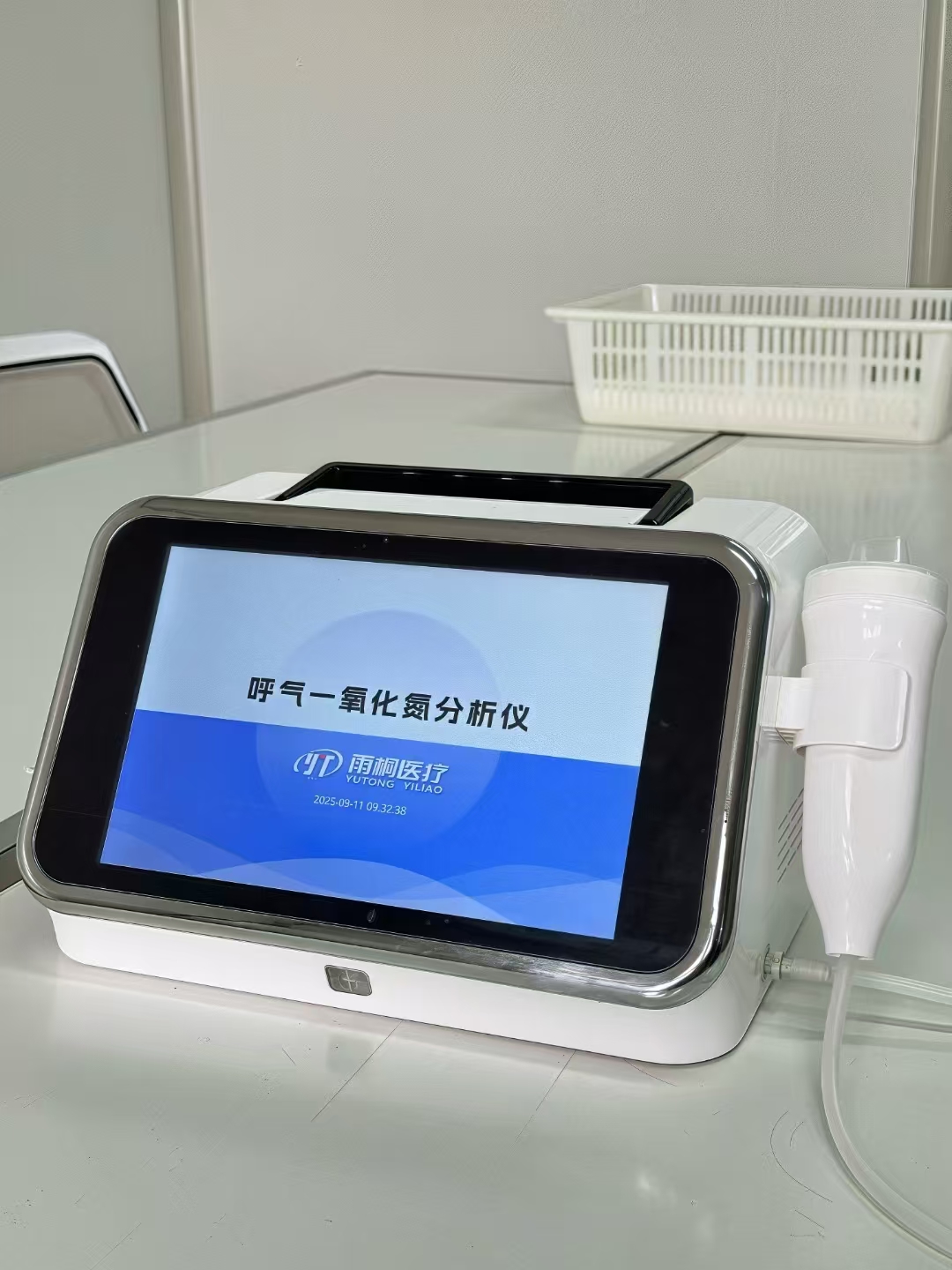 呼气一氧化氮分析仪